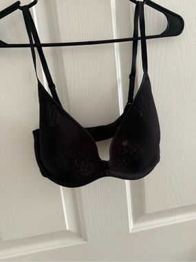 Skims Black Bra - 34D